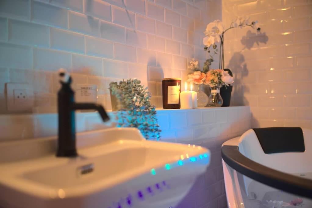 Luxury Room Jacuzzi Centre Ville Haut De Gamme Mulhouse Exterior photo