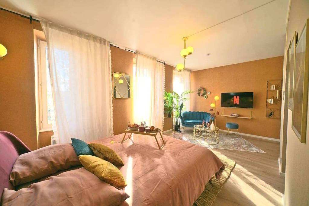 Luxury Room Jacuzzi Centre Ville Haut De Gamme Mulhouse Exterior photo